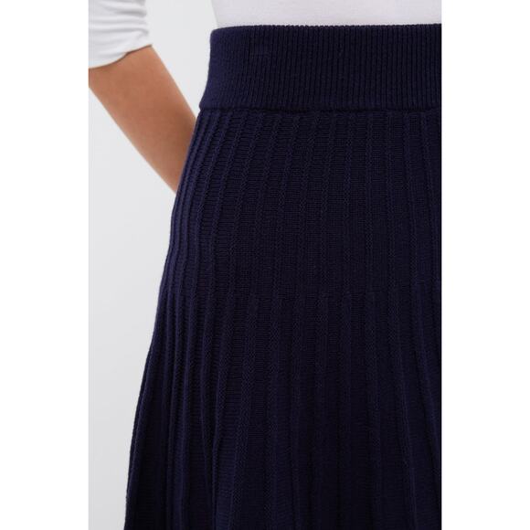 POMANDER PLACE Navy Knit Pleated Saylor Skirt Size L NWT Retail $98 Tuckernuck - Picture 6 of 8